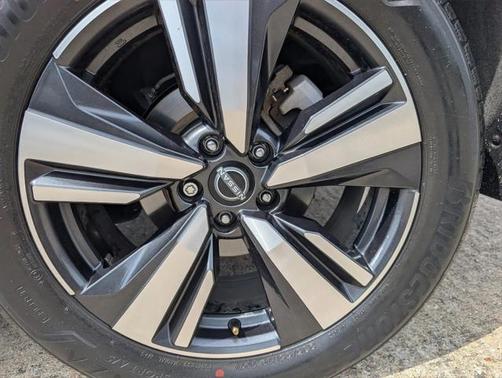 2022 Nissan Rogue Platinum