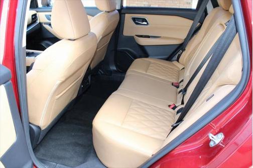 2022 Nissan Rogue Platinum