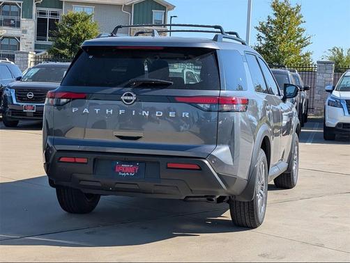 2025 Nissan Pathfinder SV FWD