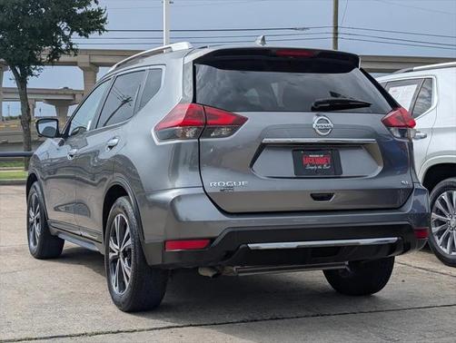 2018 Nissan Rogue SL