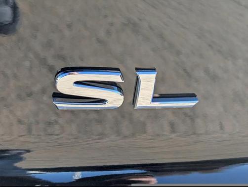 2025 Nissan Pathfinder SL FWD