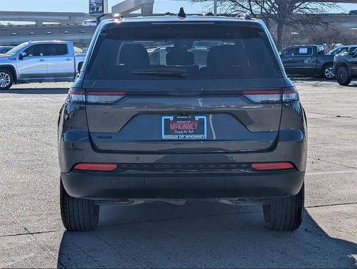 2024 Jeep Grand Cherokee Altitude