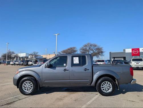 2021 Nissan Frontier SV