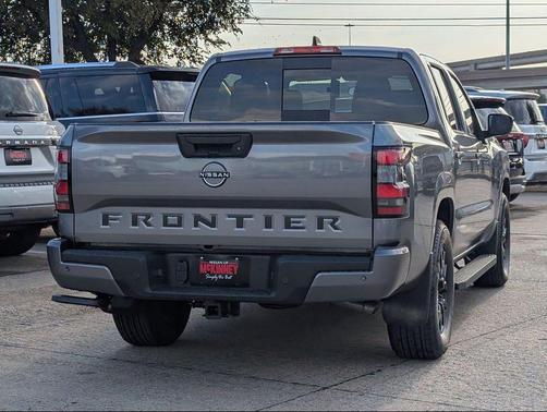 Gun Metallic 2026 Nissan Frontier SV