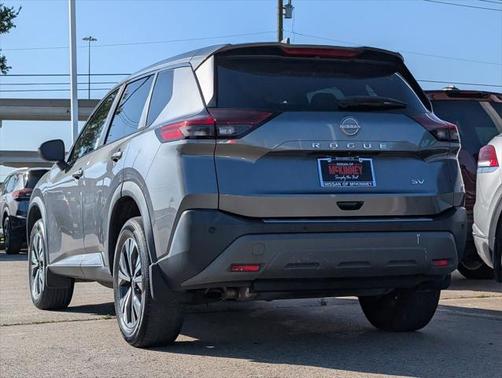 2022 Nissan Rogue SV