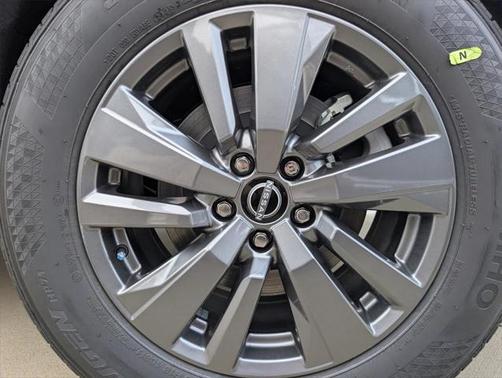 2025 Nissan Pathfinder SV FWD