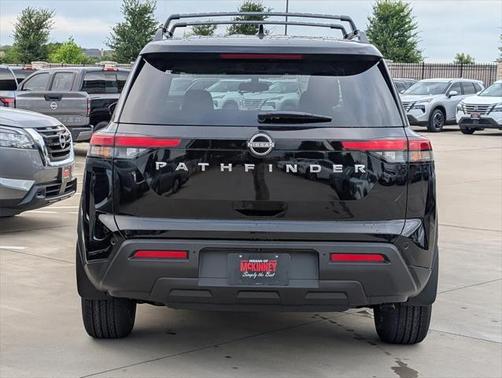 2025 Nissan Pathfinder SV FWD