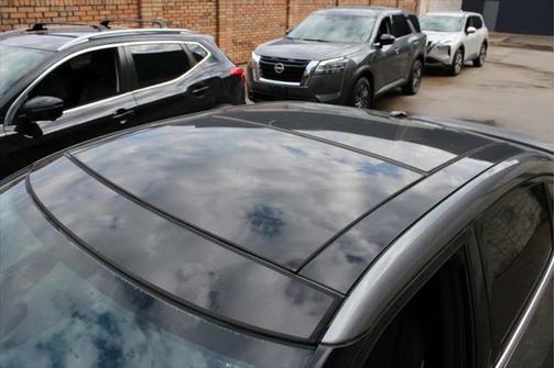 2022 Nissan Maxima SR Xtronic CVT