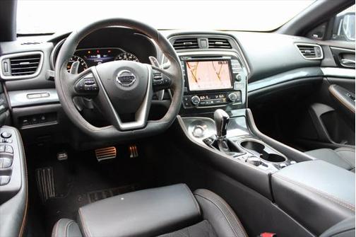 2022 Nissan Maxima SR Xtronic CVT