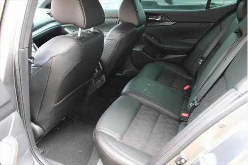 2022 Nissan Maxima SR Xtronic CVT