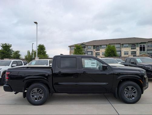 Super Black 2026 Nissan Frontier SV