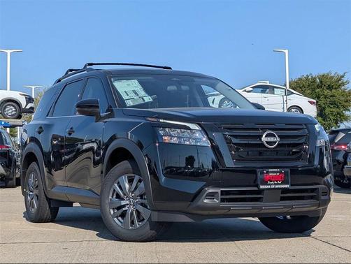 2025 Nissan Pathfinder SV FWD