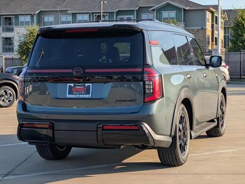 2025 Nissan Armada PRO-4X 4WD