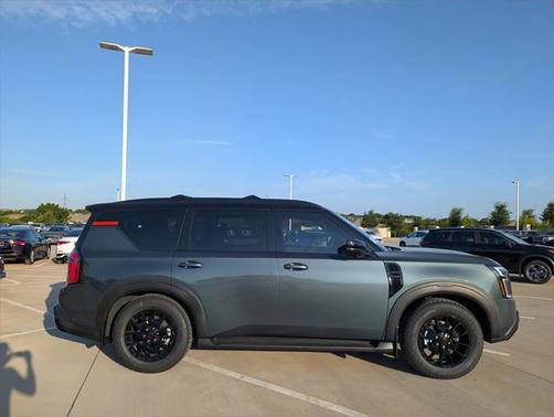 2025 Nissan Armada PRO-4X 4WD