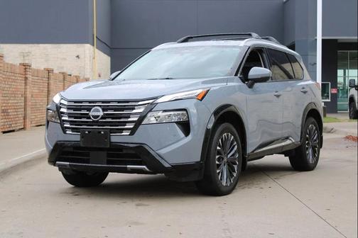 2025 Nissan Rogue Platinum