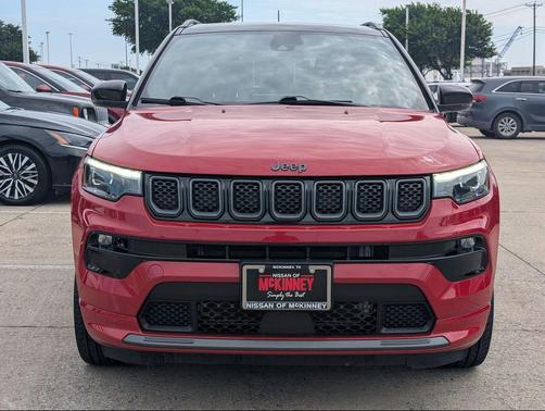 Redline Pearlcoat 2023 Jeep Compass High Altitude
