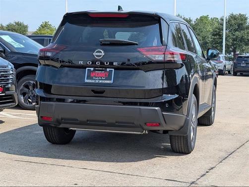 2026 Nissan Rogue S