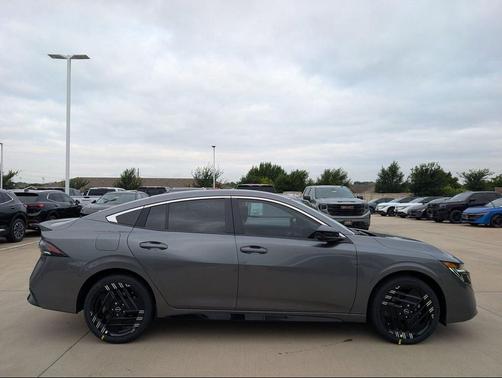 Gun Metallic 2026 Nissan Sentra SR