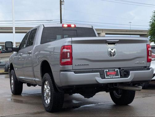 2024 RAM 2500 Laramie Crew Cab 4x4 6'4' Box