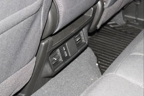 Summit White 2025 Chevrolet Silverado 1500 Custom