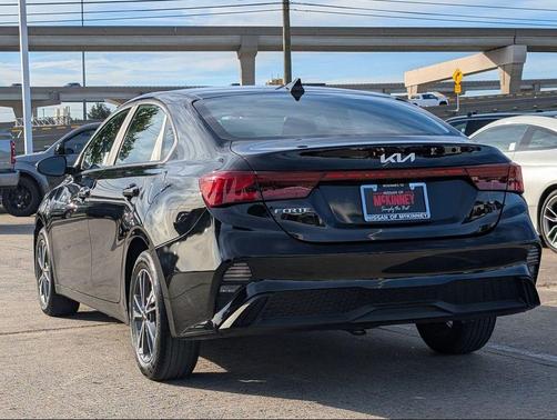 Aurora Black 2023 Kia Forte LXS