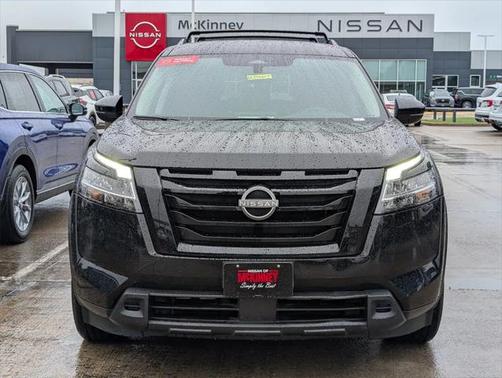 2022 Nissan Pathfinder SV 2WD