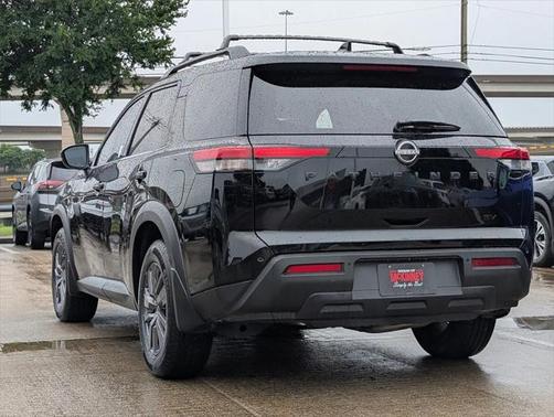 2022 Nissan Pathfinder SV 2WD