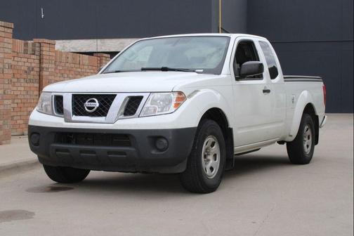 Glacier White 2017 Nissan Frontier S