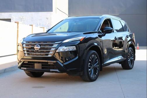 2024 Nissan Rogue Platinum
