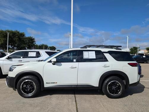2023 Nissan Pathfinder Rock Creek 4WD