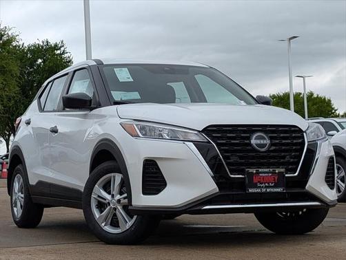 2025 Nissan Kicks S