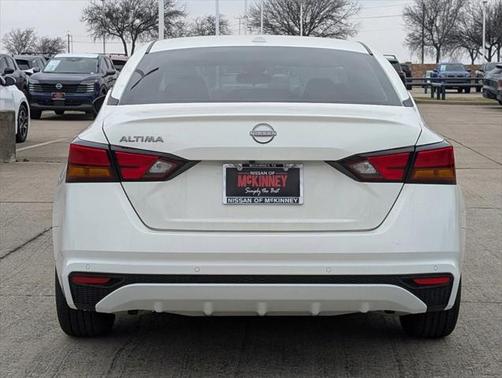 2025 Nissan Altima S FWD
