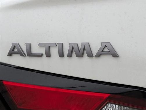 2025 Nissan Altima S FWD