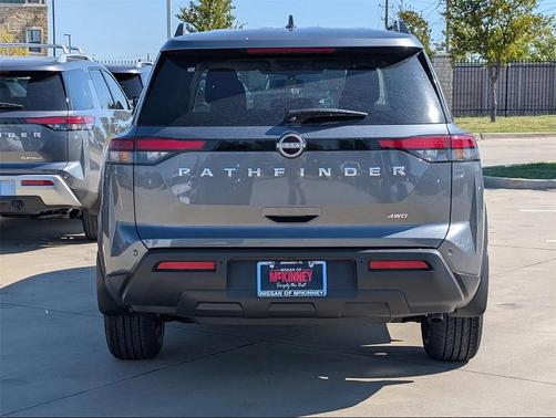 2025 Nissan Pathfinder SV 4WD