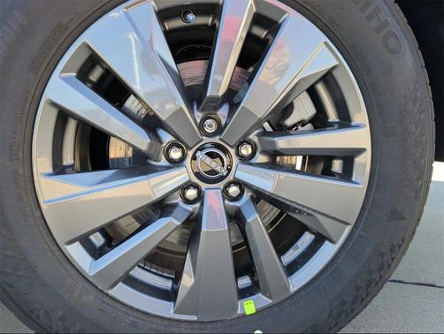 2025 Nissan Pathfinder SV 4WD