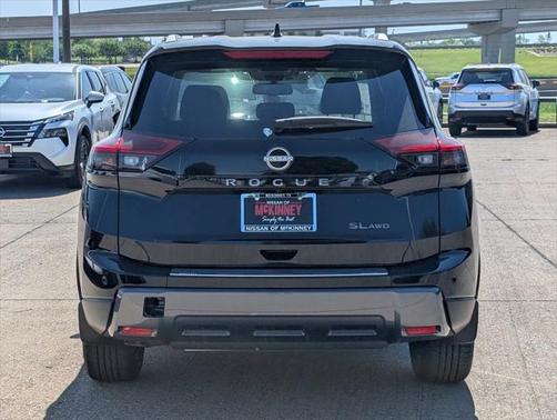2025 Nissan Rogue SL
