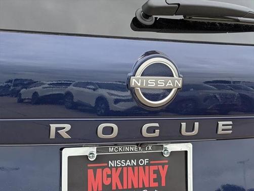2025 Nissan Rogue SV