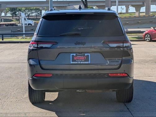Baltic Gray Metallic Clearcoat 2024 Jeep Grand Cherokee L Limited