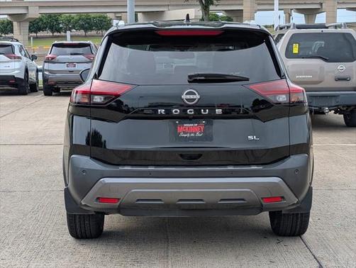 2022 Nissan Rogue SL