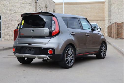 Titanium Gray 2018 Kia Soul !