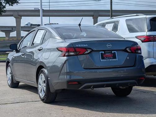 2025 Nissan Versa 1.6 S