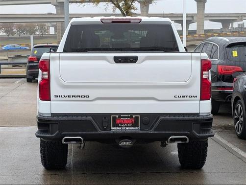 2024 Chevrolet Silverado 1500 Custom Trail Boss