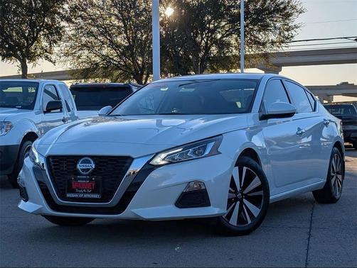 2021 Nissan Altima 2.5 SV