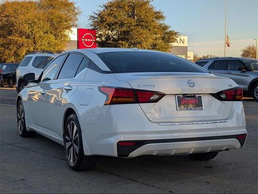 2021 Nissan Altima 2.5 SV