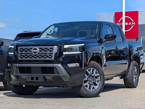 2024 Nissan Frontier SL