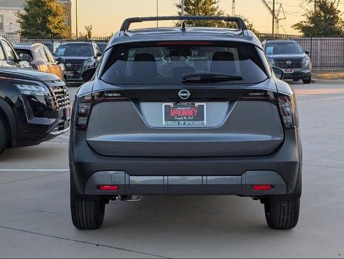 Gun 2027 Nissan Kicks SV