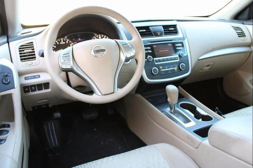 2016 Nissan Altima 2.5 S