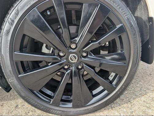 2022 Nissan Altima SR FWD