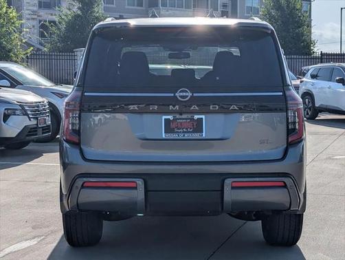 2025 Nissan Armada SL 2WD