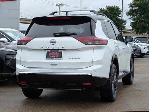 2025 Nissan Rogue Platinum
